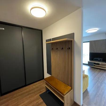 Aparmán Bešeň 409